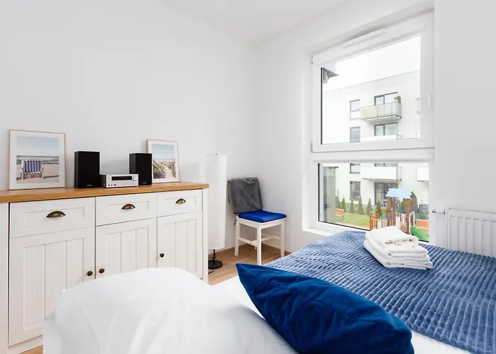 Nasypowa Marine By Bookinghost